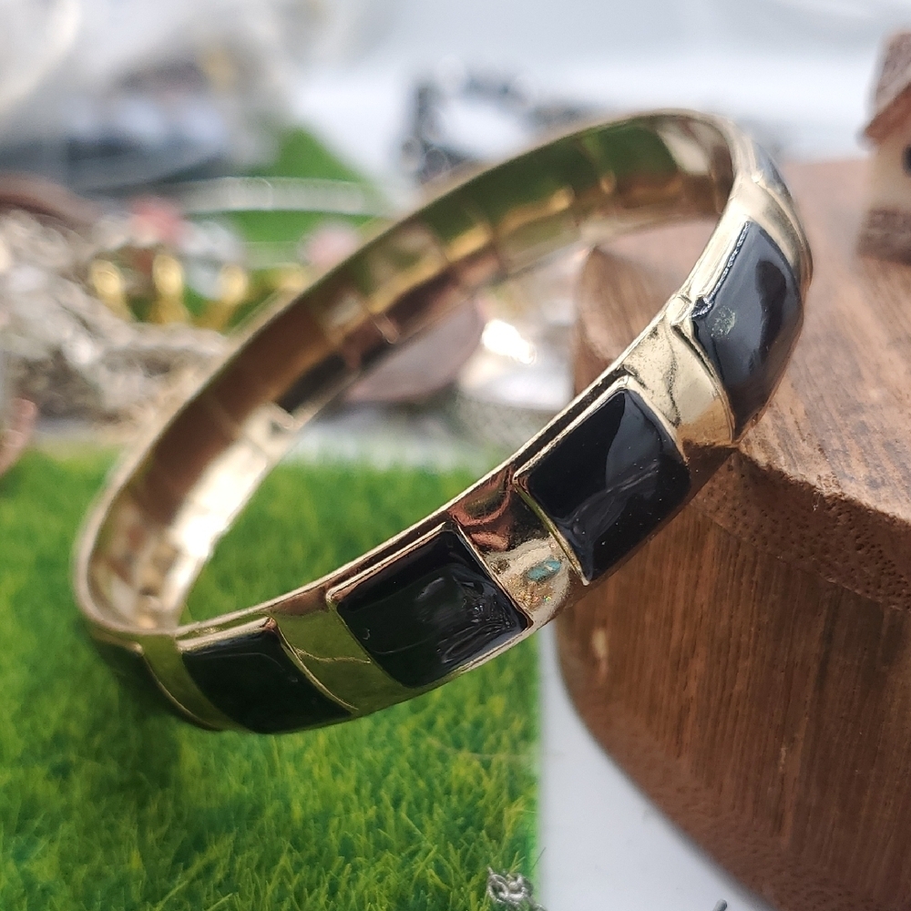 Gold and Black Tone Regal Bangle Bracelet B3413